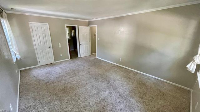 2040 Grey Fox LN, Virginia Beach, VA 23456