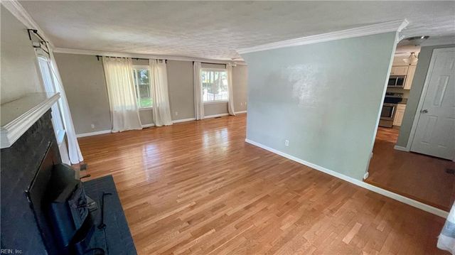 2040 Grey Fox LN, Virginia Beach, VA 23456