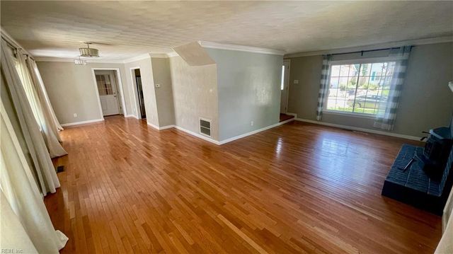 2040 Grey Fox LN, Virginia Beach, VA 23456