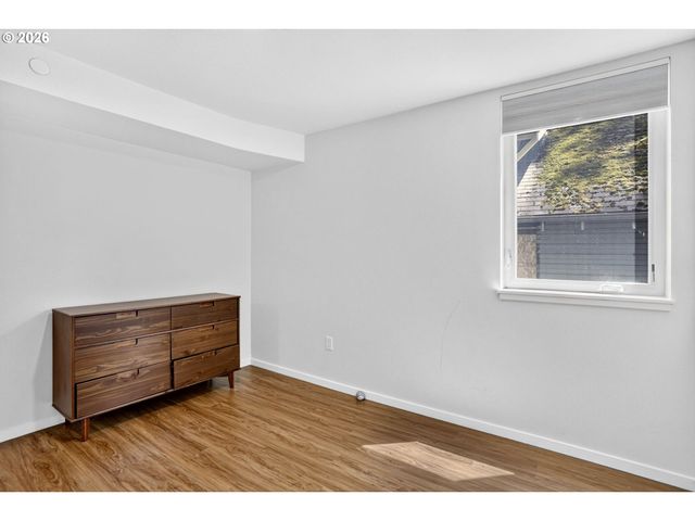 8120 N INTERSTATE Ave 204, Portland, OR 97217