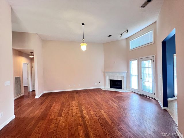 8933 Chantilly Way, Montgomery, AL 36116