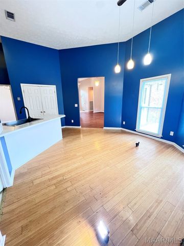 8933 Chantilly Way, Montgomery, AL 36116