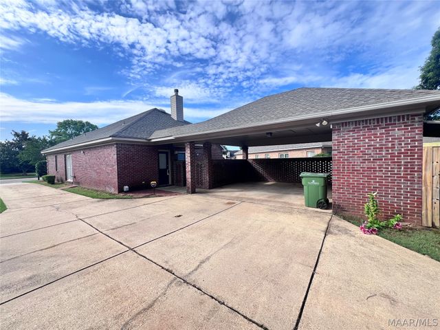 8933 Chantilly Way, Montgomery, AL 36116