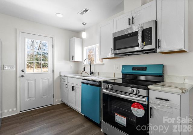 915 Second Street, Kings Mountain, NC 28086