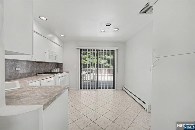 151 Broadview Terrace, Paramus, NJ 07652