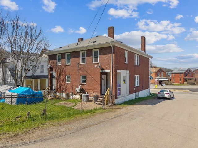 602 Division STREET, Jeannette, PA 15644