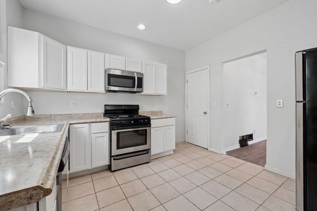 602 Division STREET, Jeannette, PA 15644