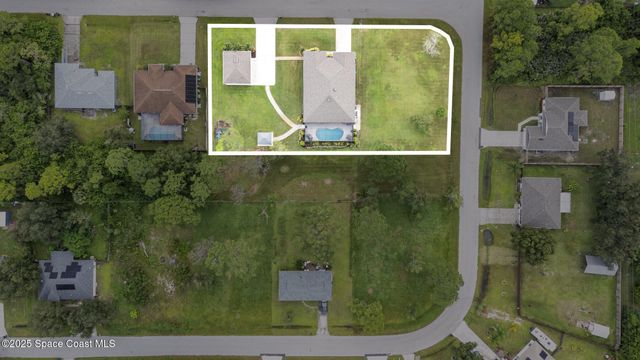 1017 Welco Street SE, Palm Bay, FL 32909