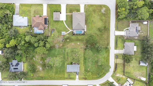 1017 Welco Street SE, Palm Bay, FL 32909