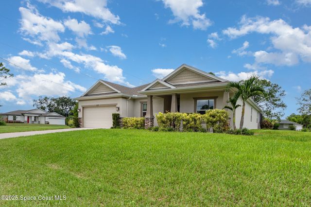 1017 Welco Street SE, Palm Bay, FL 32909