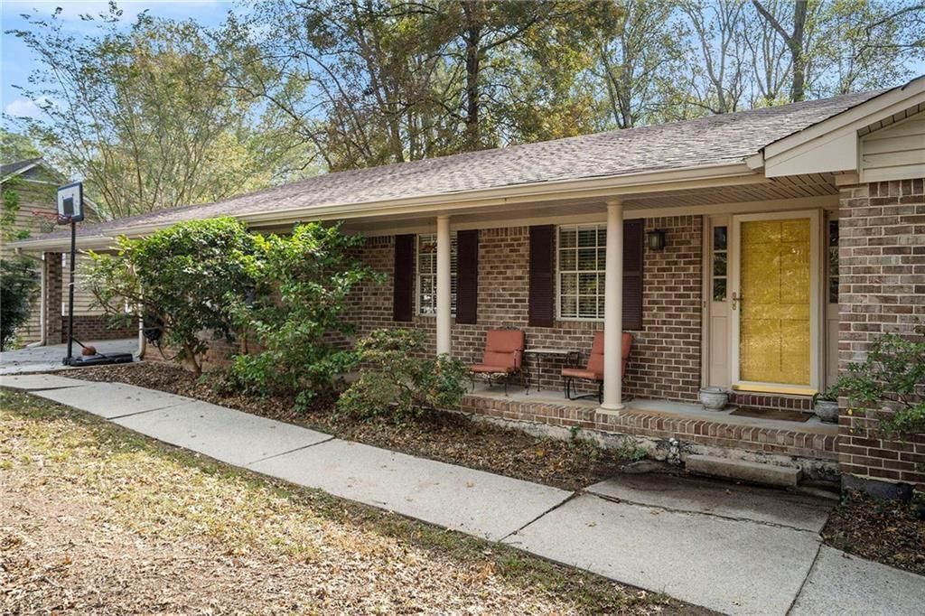 22 Vanessa SE Drive, Smyrna, GA 30082