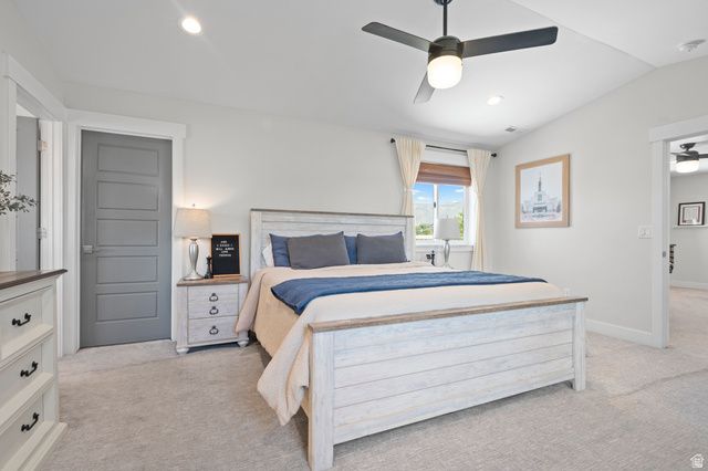 1040 E LARKSPUR DR, Sandy, UT 84094