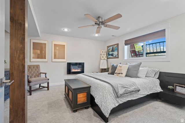 1040 E LARKSPUR DR, Sandy, UT 84094