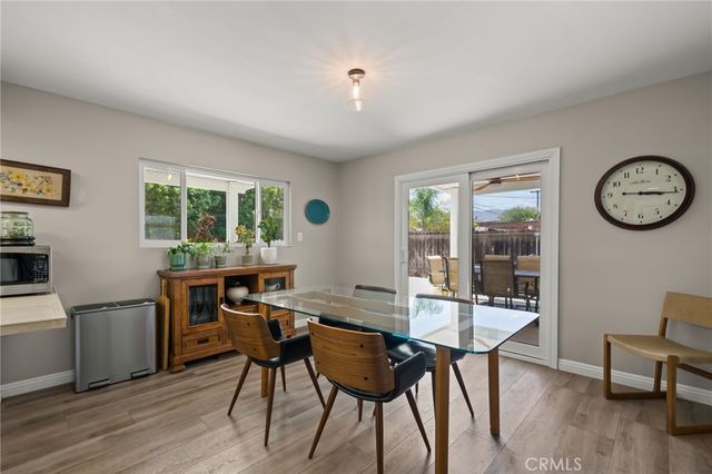 460 W Mission Road, Corona, CA 92882