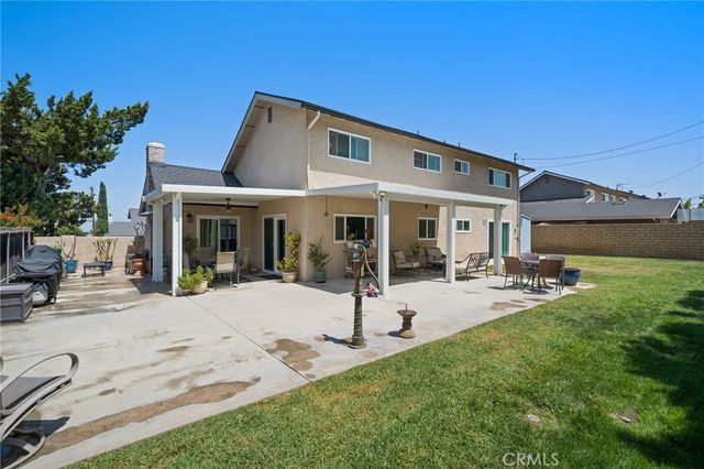 460 W Mission Road, Corona, CA 92882