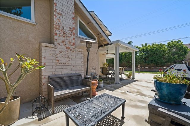 460 W Mission Road, Corona, CA 92882