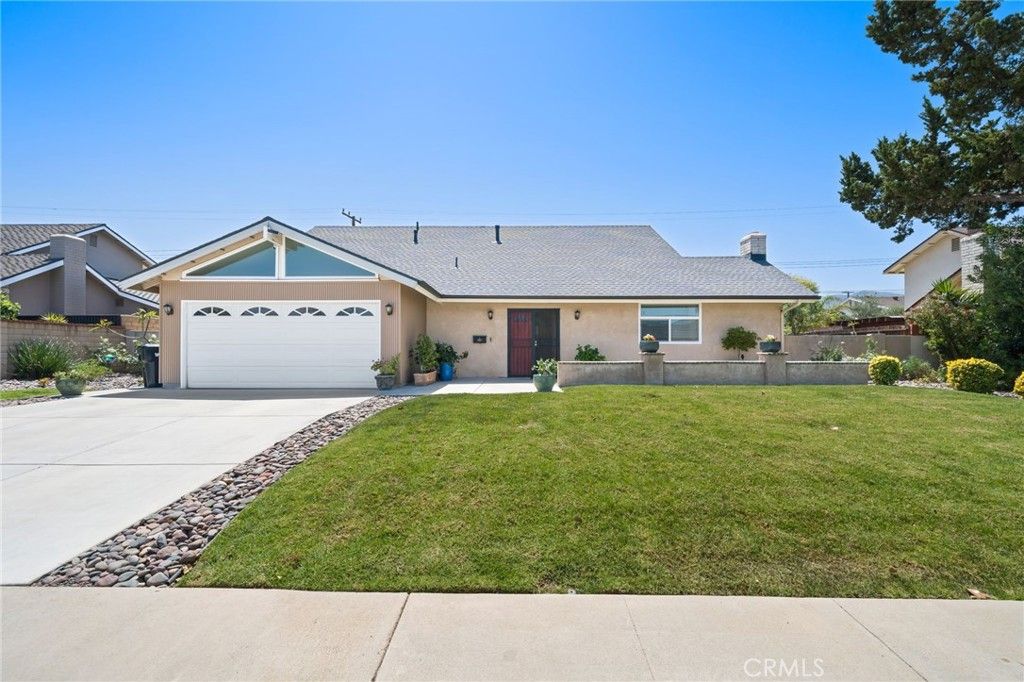 460 W Mission Road, Corona, CA 92882
