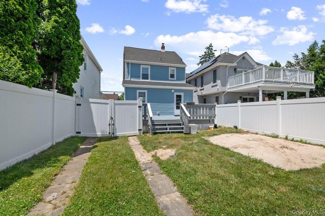 8815 Commonwealth Boulevard, Bellerose, NY 11426