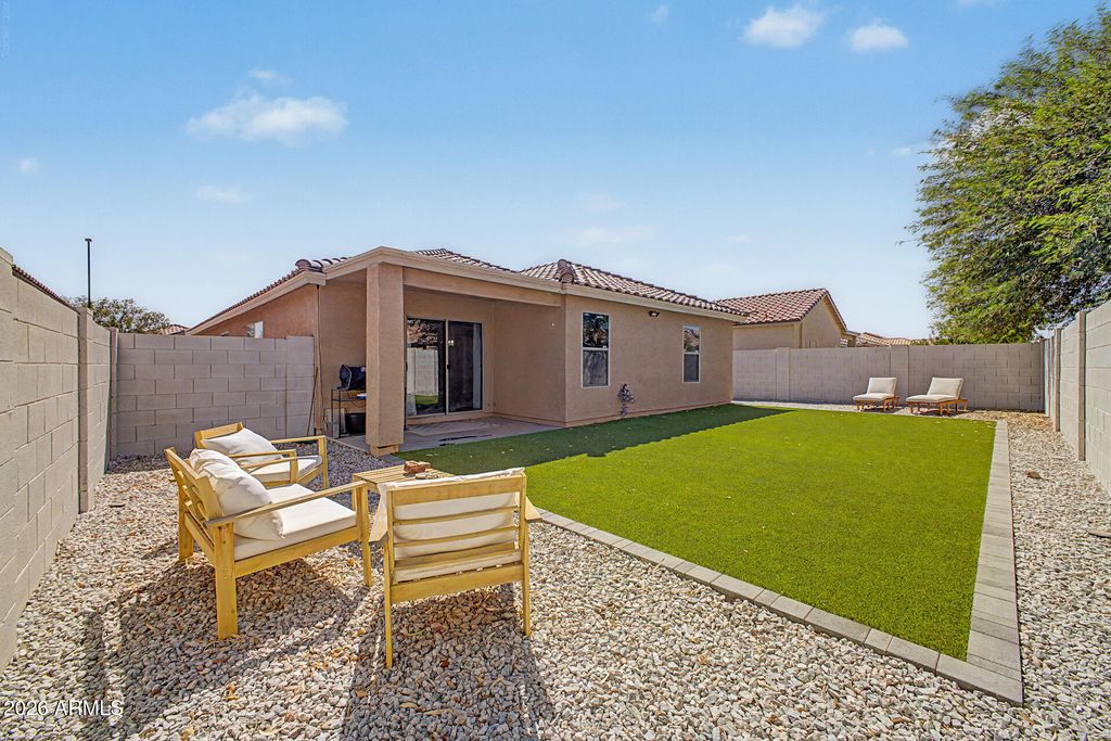 2658 W SILVER CREEK Lane, San Tan Valley, AZ 85144 — photo 4