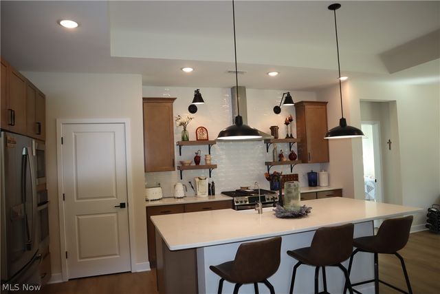 2163 Myla Way, Elyria, OH 44035