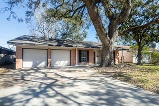 1840 El Mar Lane, Seabrook, TX 77586