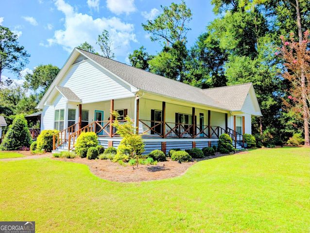 2113 Backlake Circle, Bainbridge, GA 39819