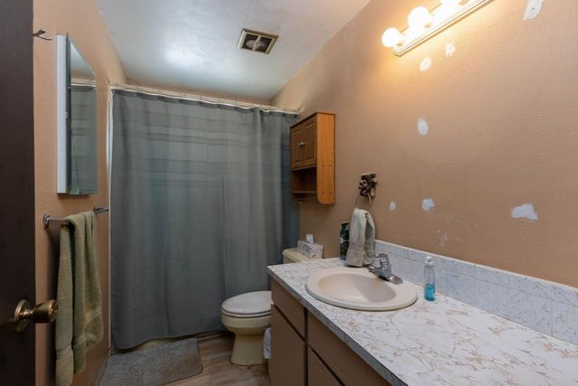 1504 N Vista Rd, Spokane, WA 99212