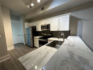 2727 Houston Avenue 307, Houston, TX 77009