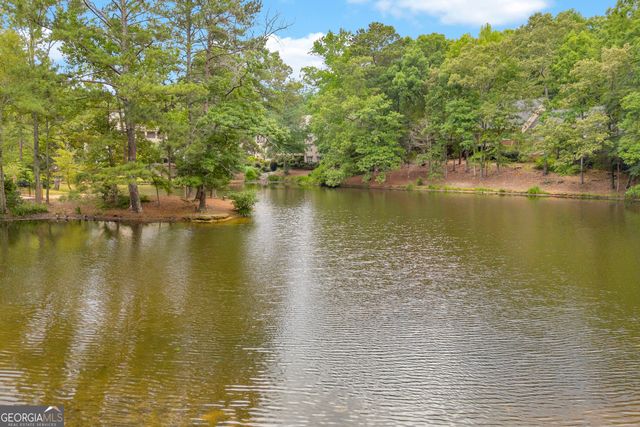 350 Wood Lake Drive 33, Athens, GA 30606