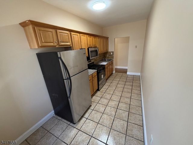 5 Pomona Ave 2c, Newark City, NJ 07112