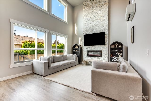1834 Barrington Lane, Burlington, WA 98233