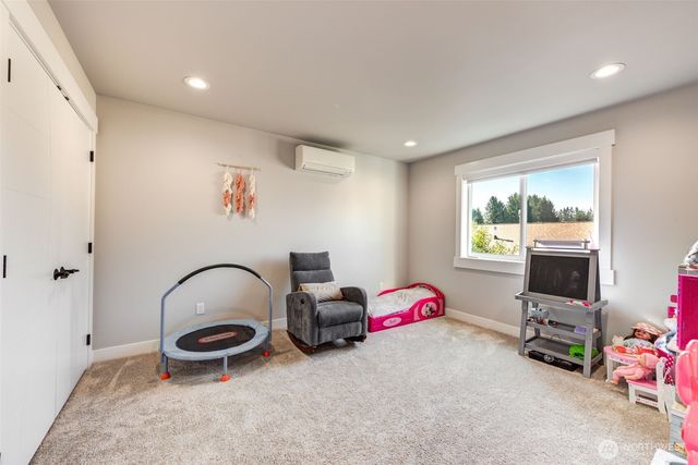 1834 Barrington Lane, Burlington, WA 98233