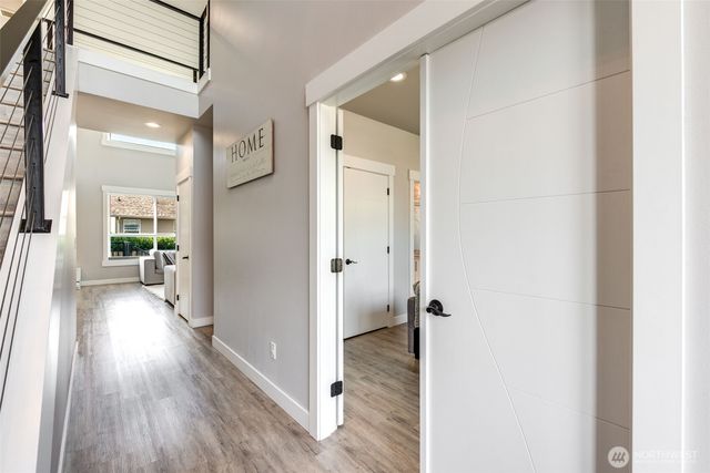 1834 Barrington Lane, Burlington, WA 98233