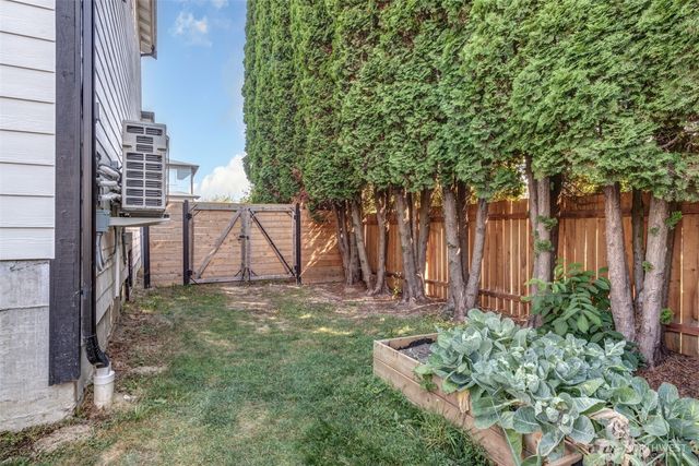 1834 Barrington Lane, Burlington, WA 98233