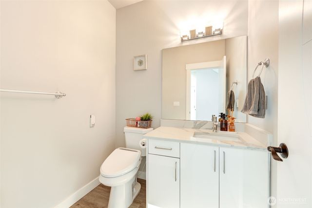 1834 Barrington Lane, Burlington, WA 98233