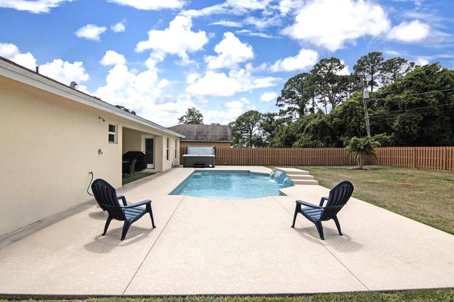 2852 SW Collings Drive, Port St Lucie, FL 34953