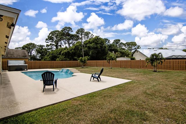 2852 SW Collings Drive, Port St Lucie, FL 34953