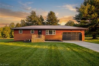 362 Jettie Avenue NE, East Canton, OH 44730