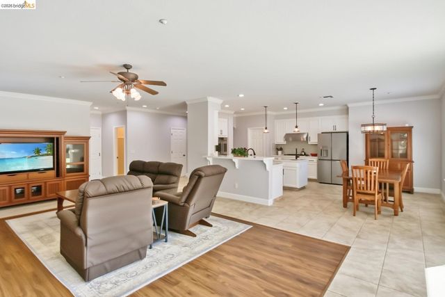 1830 Castellina Drive, Brentwood, CA 94513