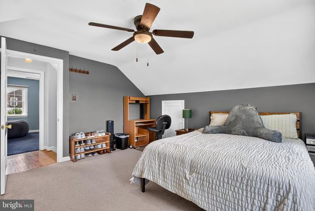 141 N NORWINDEN DR, Springfield, PA 19064