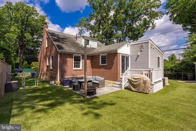 141 N NORWINDEN DR, Springfield, PA 19064