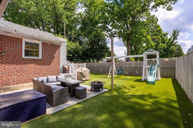 141 N NORWINDEN DR, Springfield, PA 19064
