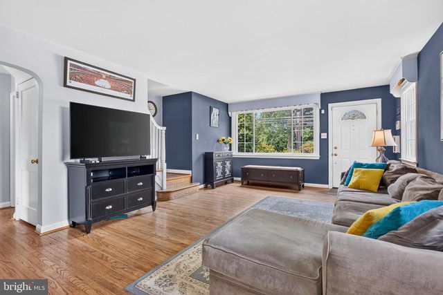 141 N NORWINDEN DR, Springfield, PA 19064