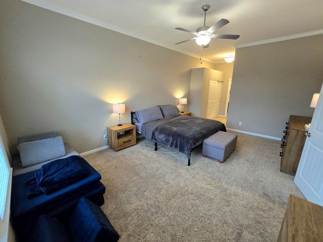 3005 Lodge View Court, 301, Burlington, KY 41005