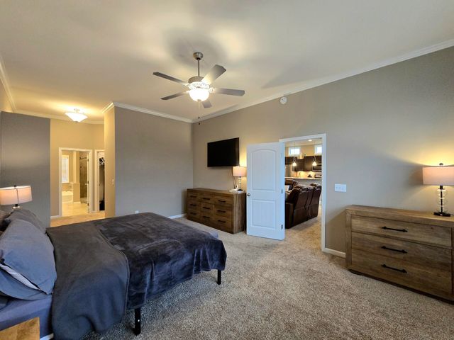 3005 Lodge View Court, 301, Burlington, KY 41005