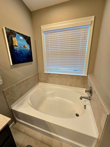 3005 Lodge View Court, 301, Burlington, KY 41005