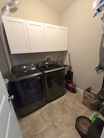 3005 Lodge View Court, 301, Burlington, KY 41005