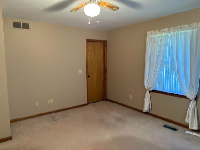 8568 Tim Tam Trail Circle, Flushing, MI 48433