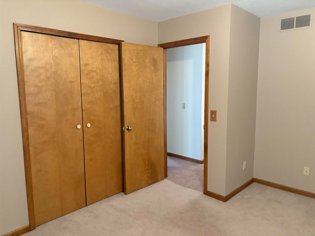8568 Tim Tam Trail Circle, Flushing, MI 48433