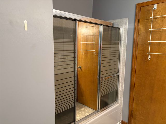 8568 Tim Tam Trail Circle, Flushing, MI 48433